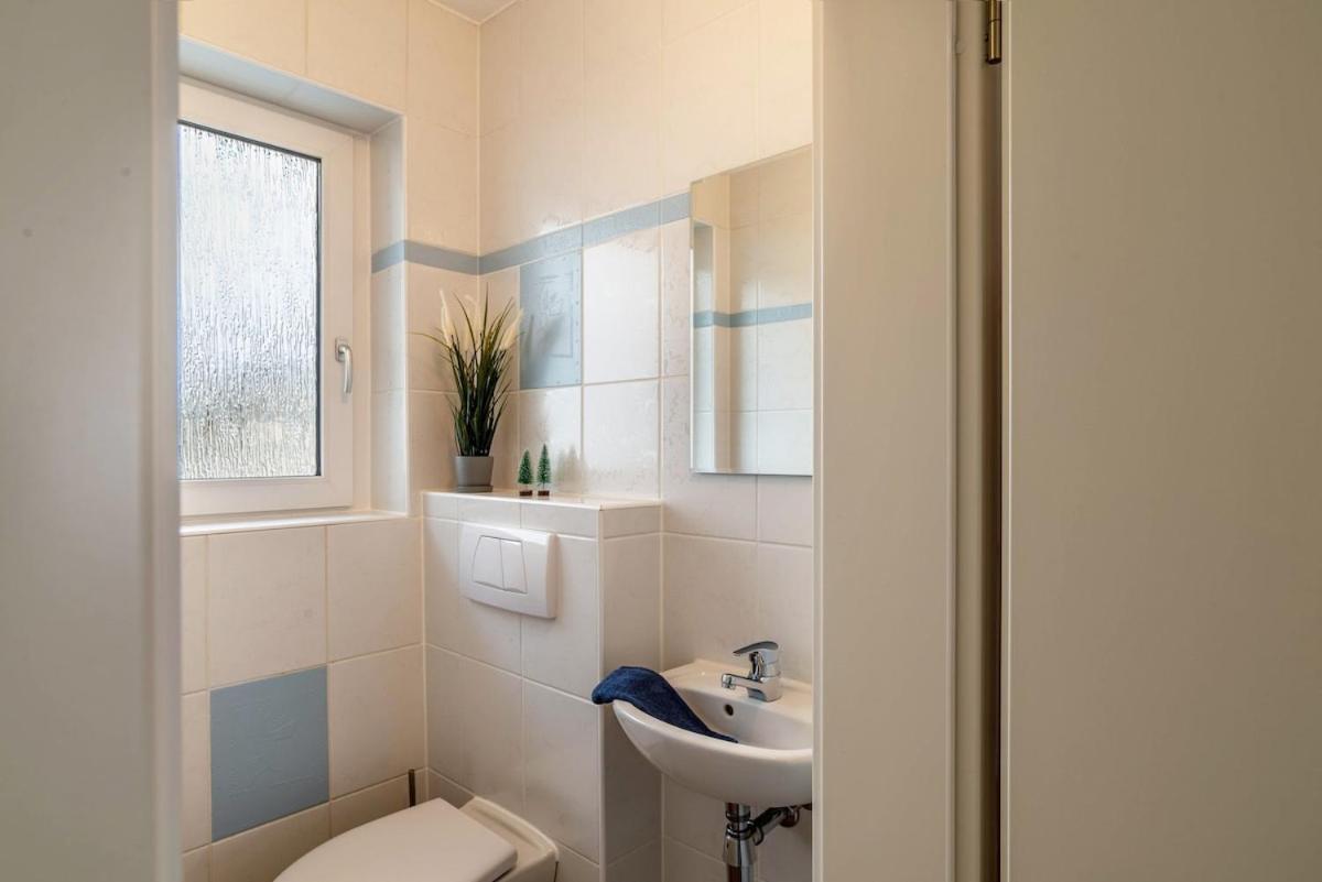 Ferienwohnung Am Enzufer Mit Balkon In Bad Wildbad Im Schwarzwald Екстериор снимка
